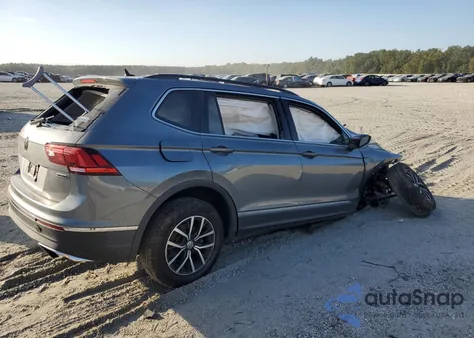 2021 Volkswagen Tiguan Se z USA, uszkodzony, nr VIN 3VV2B7AX5MM018134